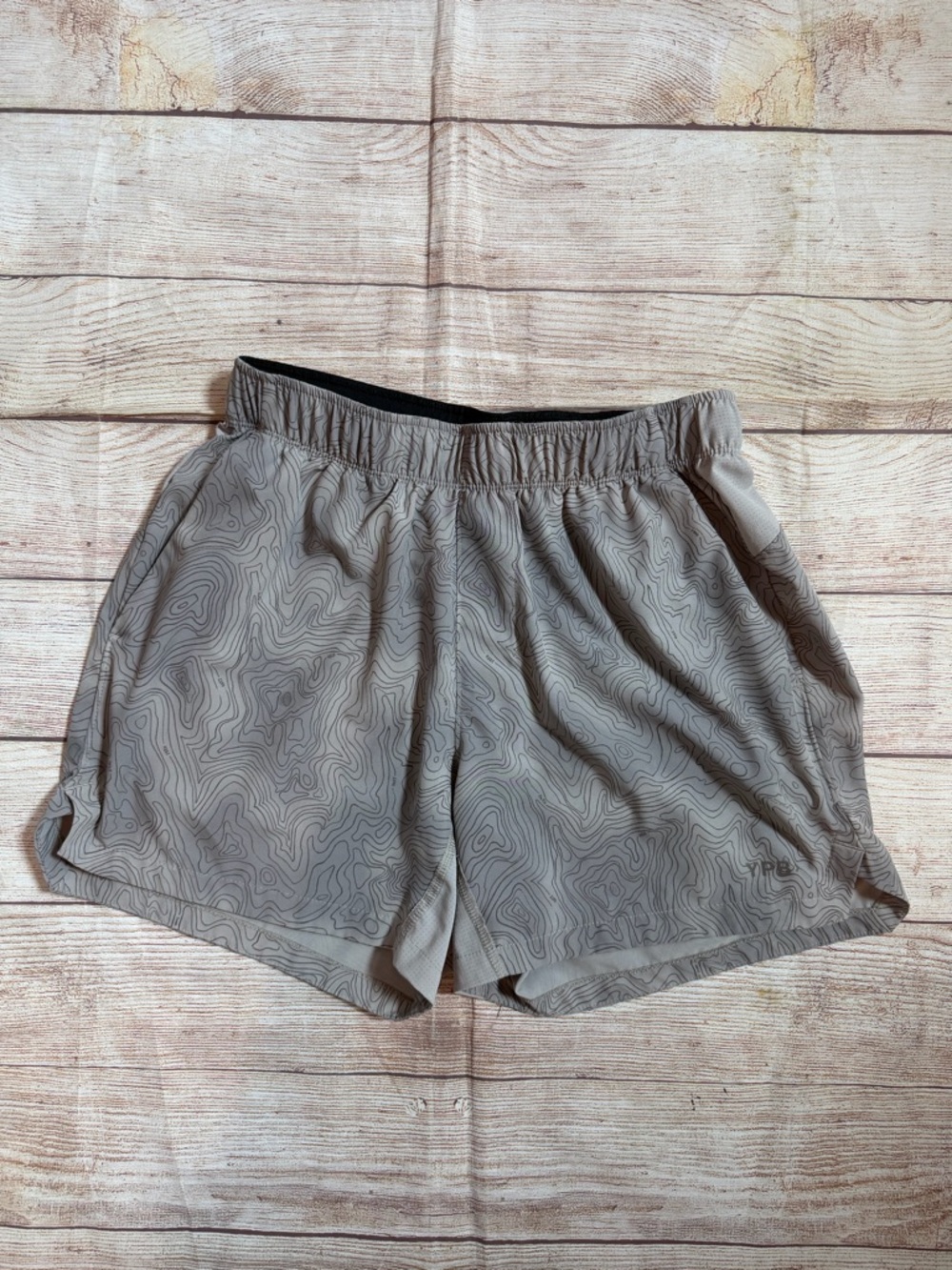YPB Light Gray Topographic Pattern Athletic Running Lifting Workout Shorts